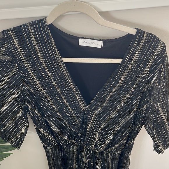 All In Favor Dress XL - Picture 6 of 6